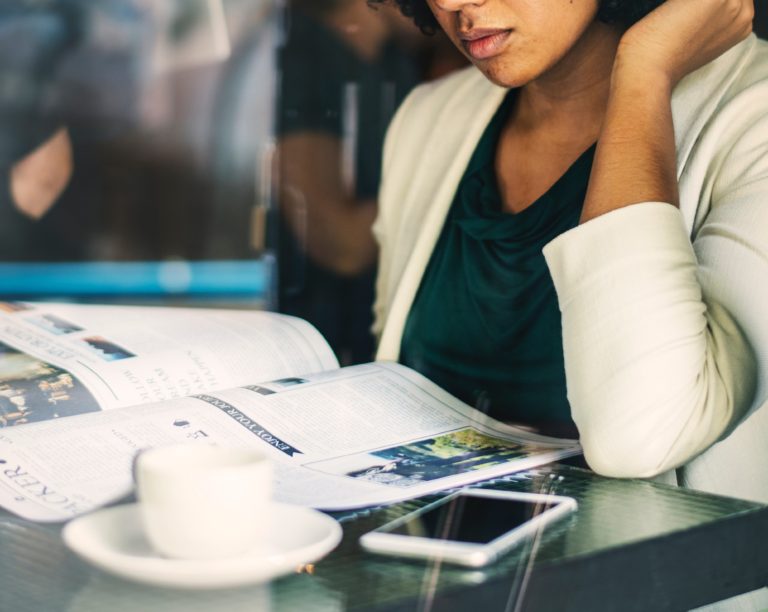 L’information vue par les femmes : les thématiques qui les captivent