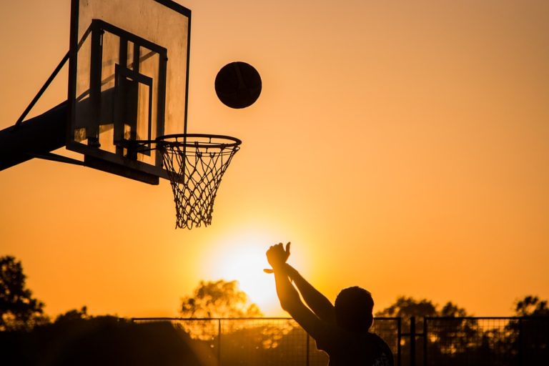 Le basket-ball : un sport aux multiples bienfaits pour la santé