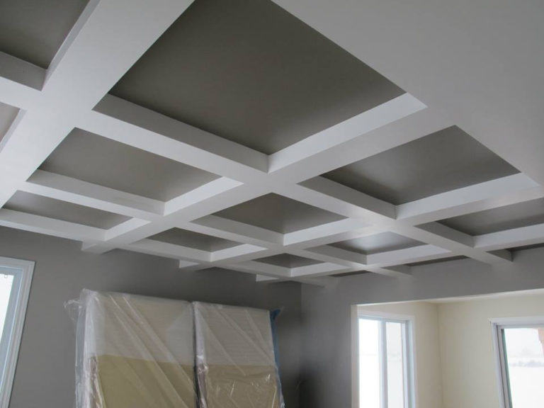 Plafond ancien : comment le rénover ?