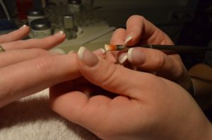 Devenir esthéticienne à domicile