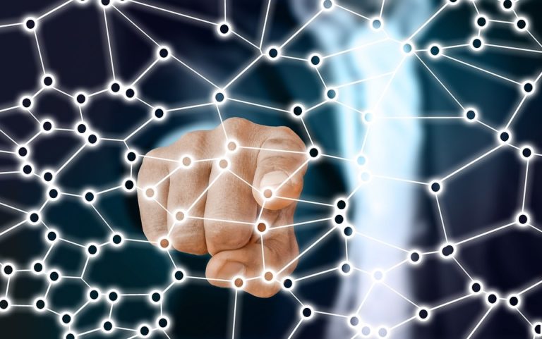 Les avantages de créer une entreprise en ligne