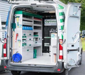 aménagement intérieur d'un camion utilitaire