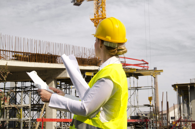assurance maladie pour les femmes travaillant dans le BTP