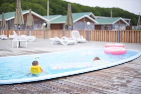 location d'un camping 3 étoiles en Vendée avec une piscine