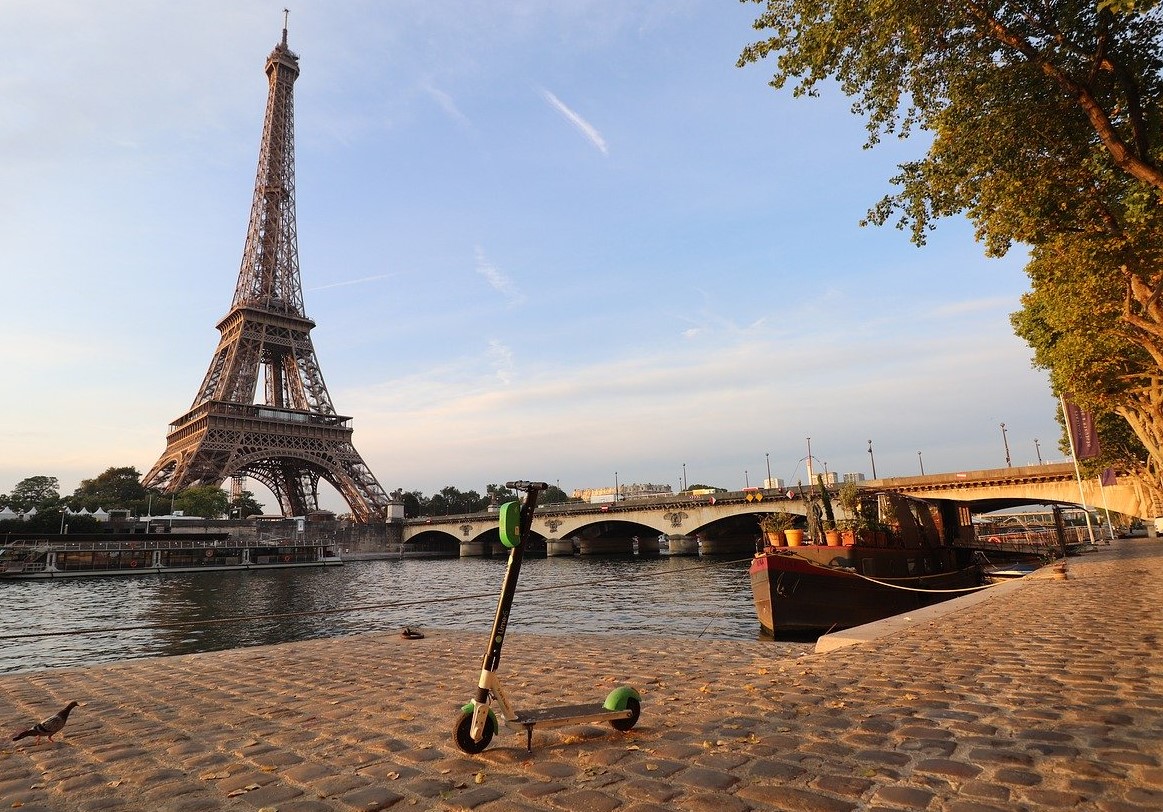 Noa Khamallah envisage le futur de la mobilité urbaine