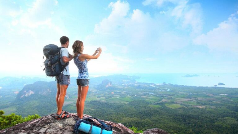 Avantages et inconvénients de voyager en couple
