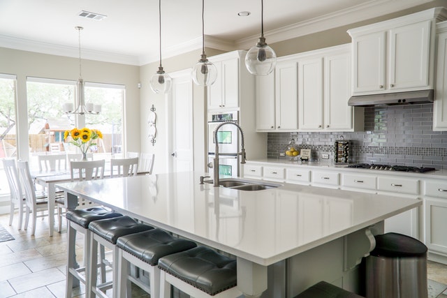 Plan de travail en corian : quelques astuces pour le nettoyer