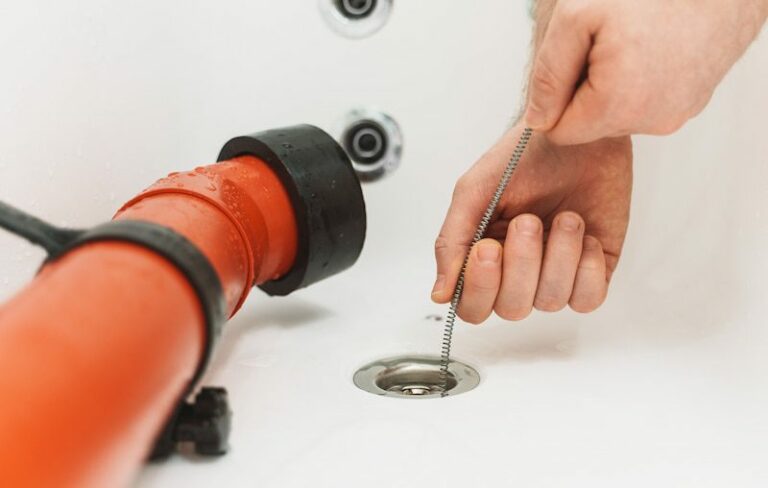 Astuces pour nettoyer et entretenir les siphons