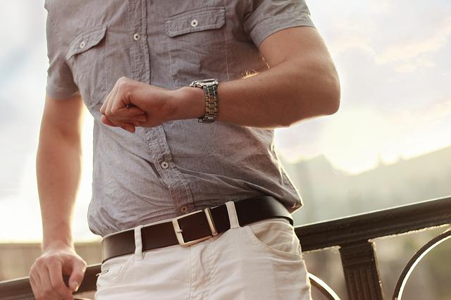Mode homme: les accessoires de mode indispensables pour créer un style unique