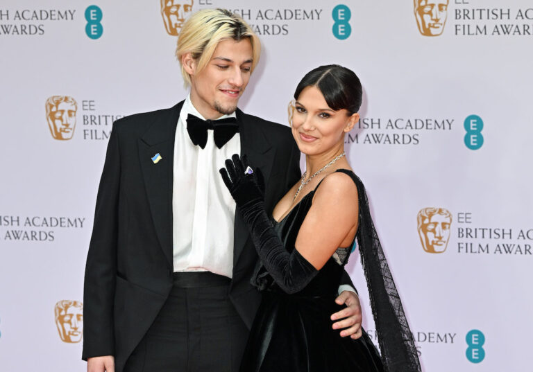 « Millie et Jake : le couple parfait ? »