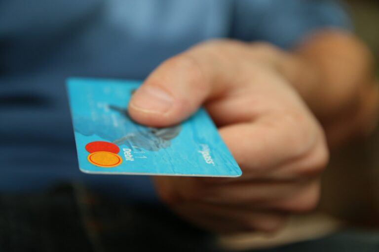 Le Recyclage des Cartes Électroniques : Préserver l'Environnement et Valoriser les Ressources