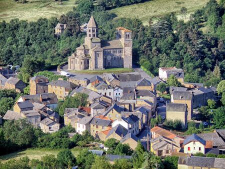 Coteaux de Randan est une région à part entière, située au nord-est du département du Puy-de-Dôme, en France